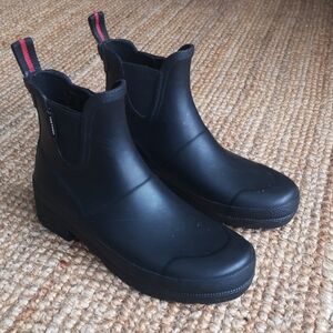 Tretorn ankle rubber boots